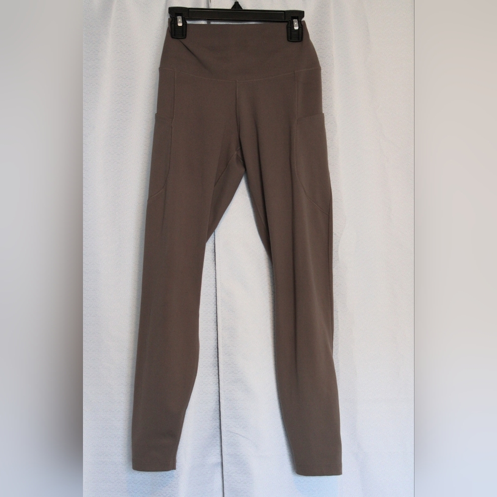 Nike One Dri-FIT High-Rise 7/8 Leggings Taupe Size Small